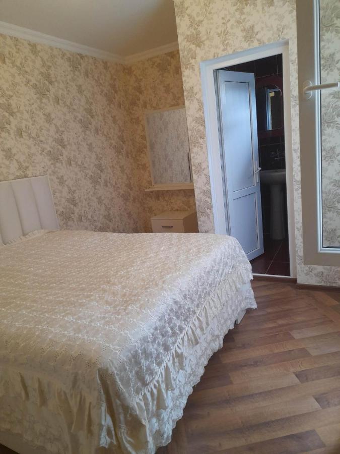Guest House Ivo Borjomi ภายนอก รูปภาพ